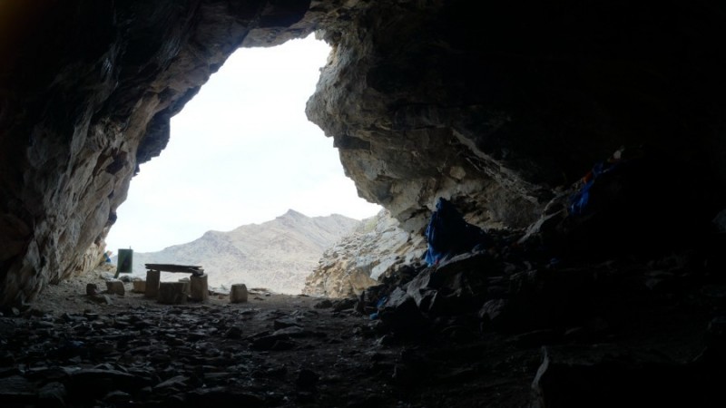 Gurvan Tsenkher cave