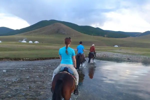 15 days Combination of Gobi and Central Mongolia